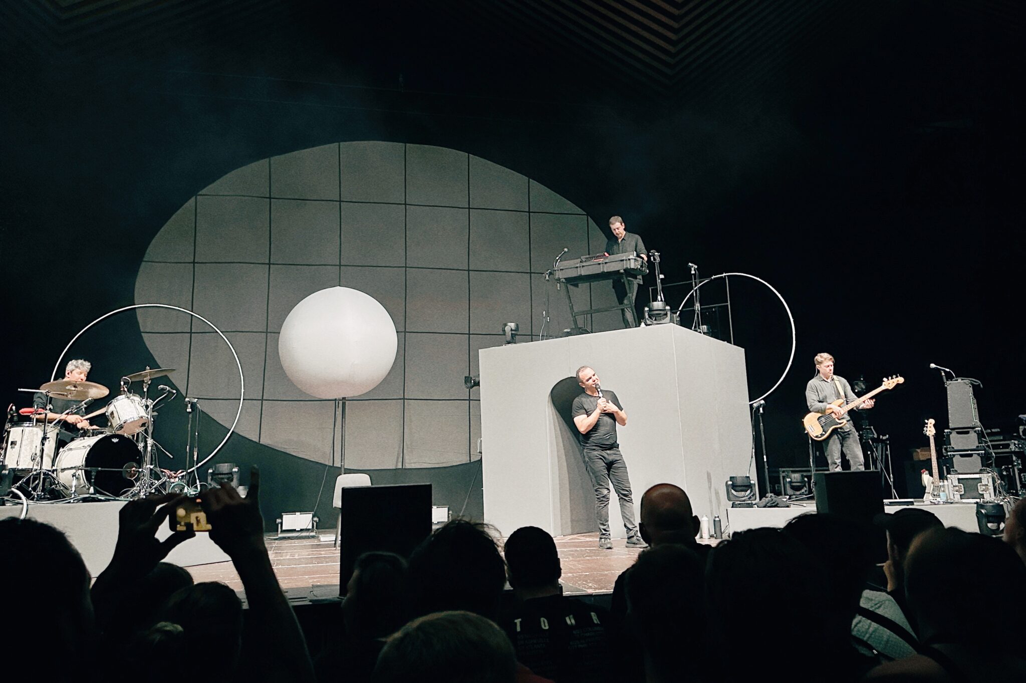 Future Islands live in Berlin